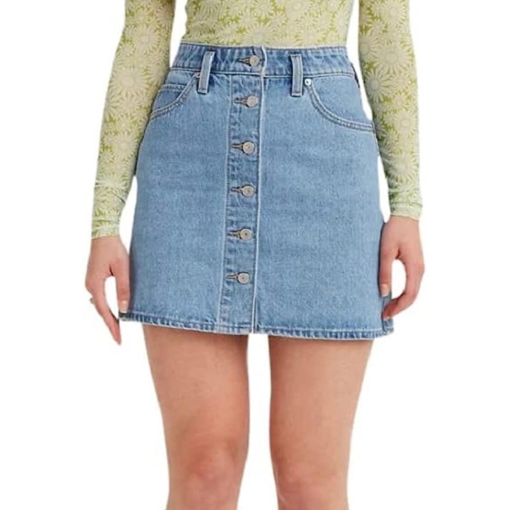 Levi's Women's Notch A-line Button Front Mini Skirt